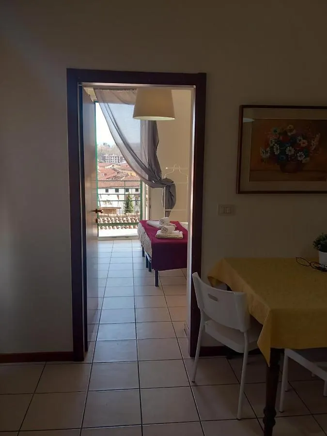 Apartment Appartamento Al Battistero Oggiono Italy